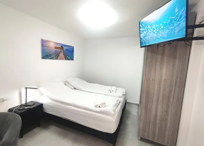 Pure Dream חלום צלול